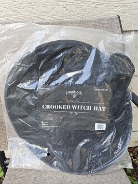 Hauntlook Crooked Witch Hat new in package